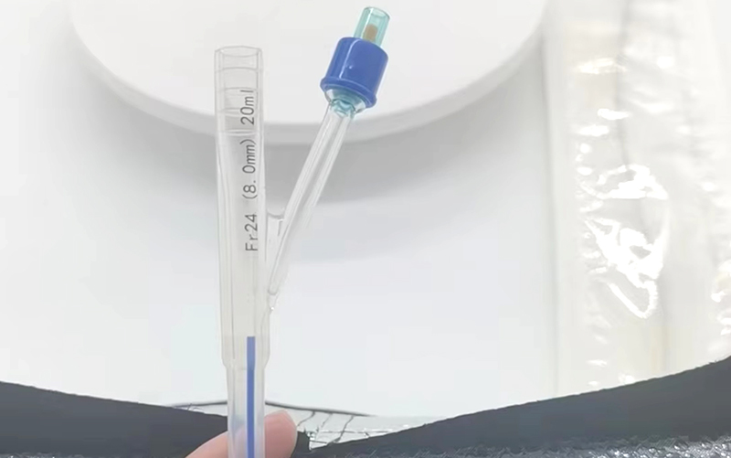 Two-Way Silicone Foley Catheter