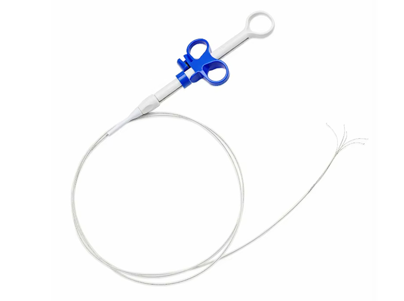 Foreign body forceps claw shape